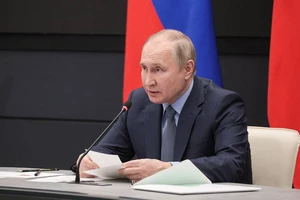 Ông Putin phát tín hiệu sẵn sàng đàm phán về xung đột Ukraine, Kiev phản ứng