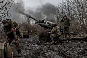 Nóng Nga-Ukraine 10-4: Kiev thừa nhận thất thế Moscow cả quân số và vũ khí ở Bakhmut