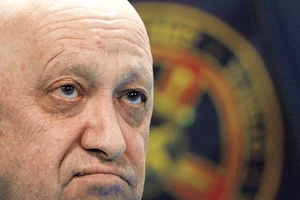 Nóng Nga-Ukraine 3-6: Trùm Wagner nói nhóm này bị Bộ Quốc phòng Nga đặt bom, xe chở quan chức Nga phát nổ