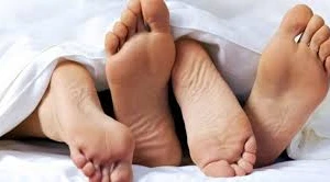 Bạn gái trên 16 tuổi, tự nguyện “cho” có bị tội hiếp dâm?