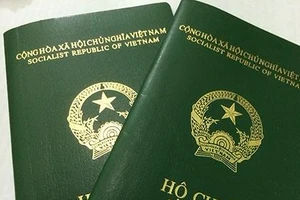 Mua nhà ở tại Việt Nam, xuất trình mấy hộ chiếu? 