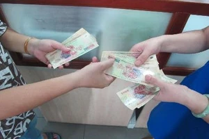 Niêm yết hồ sơ thừa kế, bao nhiêu tiền? 