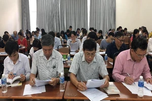TP.HCM tổ chức hội thi công chứng viên 