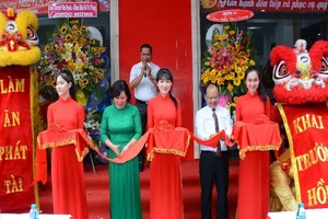 Khai trương Văn phòng công chứng Nguyễn Thị Ngọc Bích 