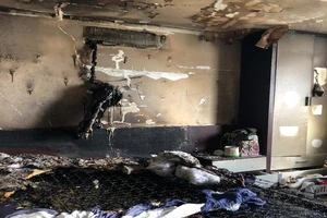 Cháy cao ốc Srec đường Trường Sa, dân hoảng loạn tháo chạy 