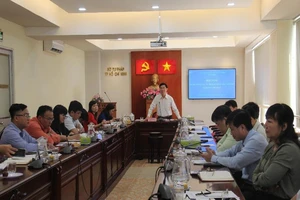 Nạn làm giả giấy tờ tấn công vùng ven TP.HCM