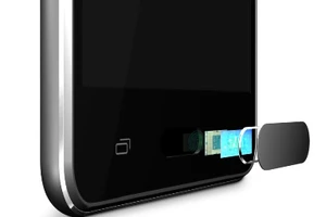 Smartphone có dung lượng pin kỷ lục