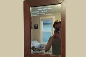 Xuất hiện “gương thông minh” như smartwatch