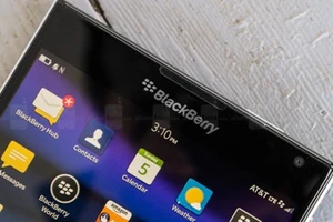 Microsoft và Xiaomi nghĩ về mua Blackberry