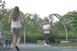 Clip ‘Thử nghiệm dụ dỗ bé gái trên Facebook’ hot nhất trong tuần