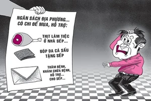 Audio: Đãi tiệc, tặng quà sếp bằng ngân sách