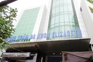 Bệnh nhân ‘tố’ phòng khám bác sĩ Trung Quốc