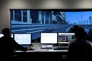 Ứng dụng công nghệ "thay đổi hoặc chết"