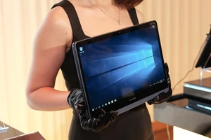 Xuất hiện dòng laptop có sẵn Windows bản quyền