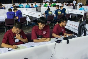 Sinh viên Việt Nam lại Vô địch ACM/ICPC trên sân nhà