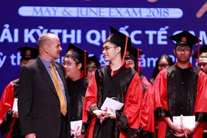 13 học sinh VAS đạt điểm tuyệt đối tại kỳ thi quốc tế 