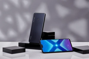 Honor 8X gây sốt với mức giá chỉ 5,9 triệu đồng