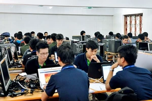 Cuộc thi 'Sinh viên với ATTT' 2018 thu hút nhiều đội tham dự