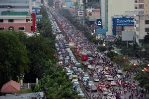 Phản ánh tình hình giao thông dịp Tết 2019 qua smartphone