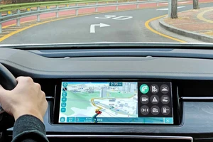 Mua xe hơi nhiều công nghệ nhưng nhiều người không biết xài