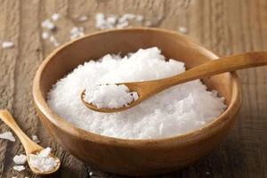 Muối biển và muối ăn loại nào tốt cho sức khỏe?