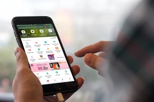 Cách tiếp sức cho các bác sĩ tuyến đầu để chống dịch COVID-19