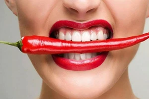 Tác hại của sở thích ăn cay bị nhiều người coi nhẹ