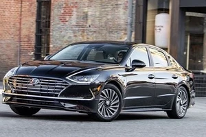 Sedan mới siêu tiết kiệm xăng của Hyundai giá bao nhiêu?