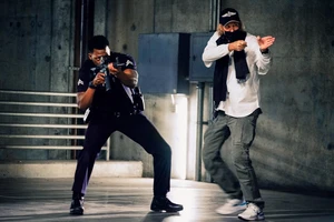 Siêu phẩm hành động 'Xe cấp cứu' chính thức khởi chiếu tại Việt Nam