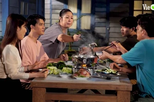 Bộ ảnh poster của dàn sao gia đình 'Giấc mơ của mẹ'