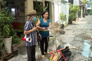 Khán giả vỡ òa khi 2 vợ chồng khiếm thị giành được giải thưởng lớn