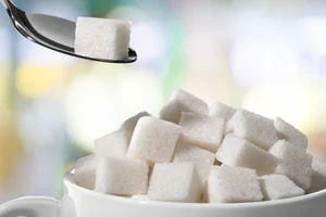 Chất làm ngọt nhân tạo phổ biến này có thể làm tăng nguy cơ đau tim và đột quỵ