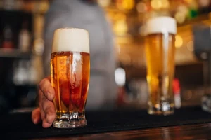  Điều gì xảy ra nếu bạn uống bia mỗi ngày?