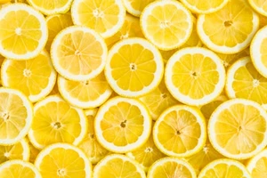 10 lợi ích tuyệt vời của việc thêm chanh vào chế độ ăn hàng ngày