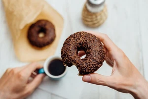 Đường dư thừa ảnh hưởng đến sức khỏe như thế nào?