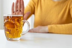 7 lý do tại sao uống rượu bia có hại cho bạn khi cố gắng giảm cân 