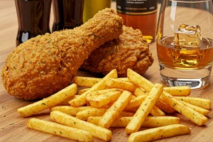 7 loại thực phẩm gây hại cho não