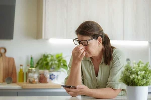 Mẹo hiệu quả giúp giảm mỏi mắt và bảo vệ thị lực