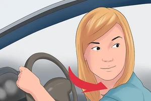 Kỹ thuật điều khiển xe lùi an toàn trong tình huống khẩn cấp