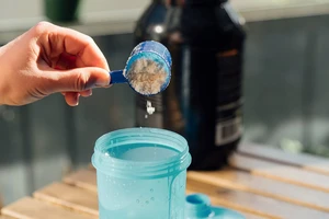 Điều gì xảy ra nếu bạn dùng bột protein nhưng không tập thể dục? 