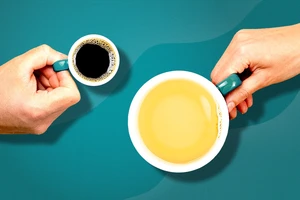Trà xanh hay cà phê: Loại nào tốt hơn cho sức khỏe vào buổi sáng? 