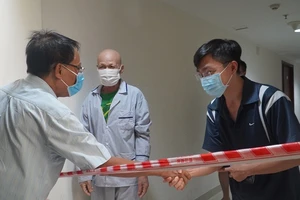 Dịch COVID-19: TP.HCM gỡ bỏ điểm phong tỏa cuối cùng