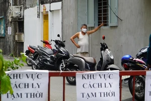 Hình ảnh phong tỏa con hẻm ở quận 3 do ca tái dương tính