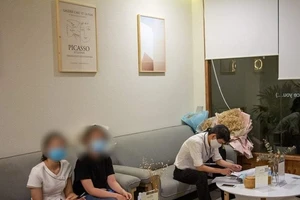 TP.HCM: Xử phạt một tiệm massage không đóng cửa phòng COVID-19