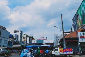 Gỡ phong tỏa chợ Phú Nhuận vì ca nghi nhiễm âm tính