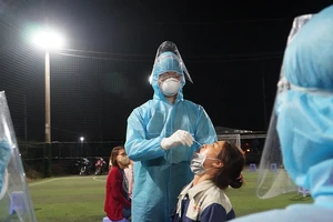 TP.HCM huy động toàn lực lấy mẫu 50.000 người trong đêm