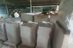 Phát hiện hàng ngàn bản in lậu tại một xưởng ở Củ Chi