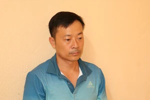 Giám sát công trình bán trộm 12 tấn sắt