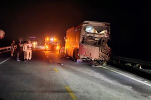 Cao tốc Cam Lộ - La Sơn liên tiếp xảy ra tai nạn