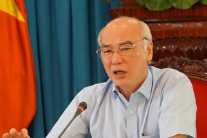 Công an bó tay vì nữ bị án mang bầu đến 10 lần